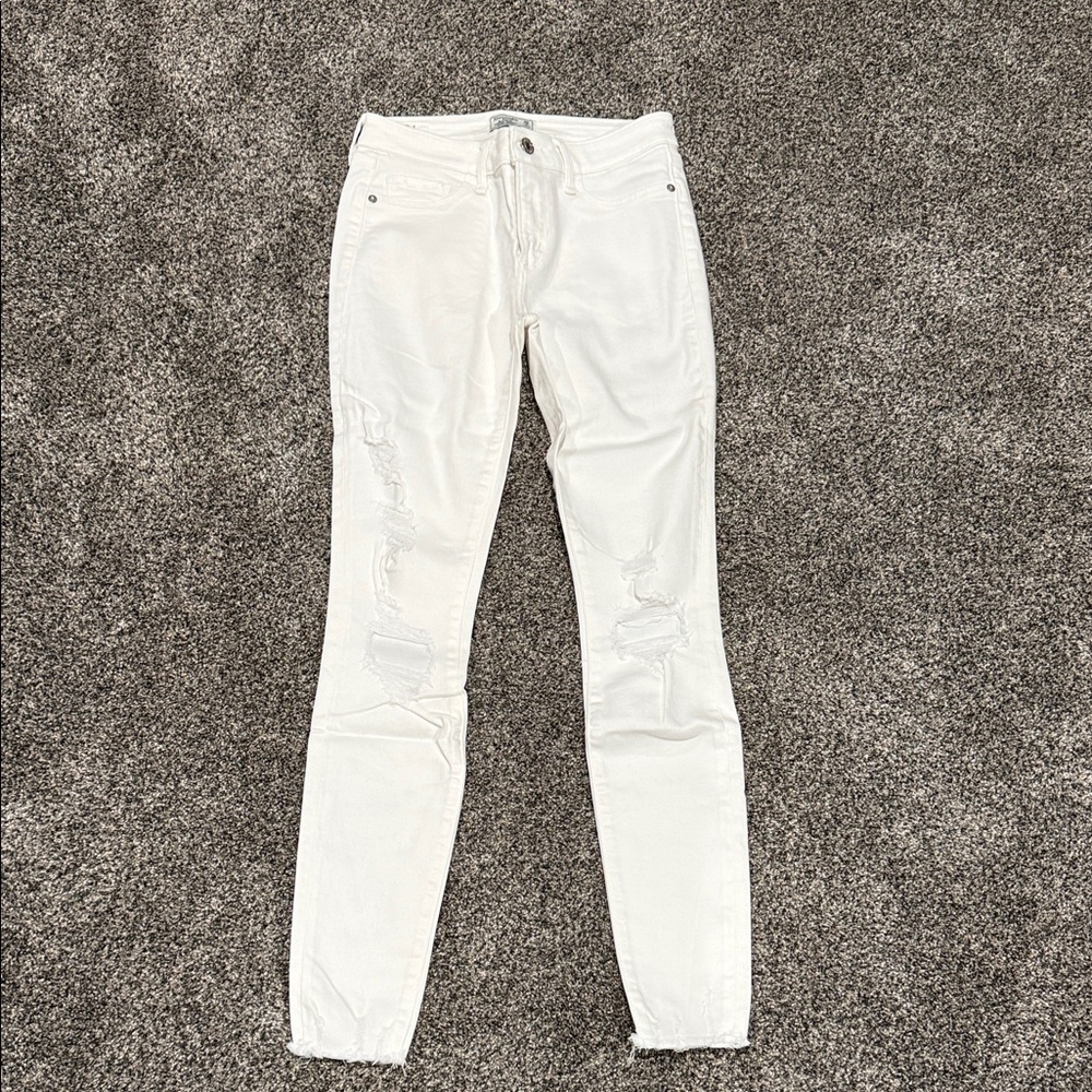 Abercrombie & Fitch Distressed White Skinny Jeans